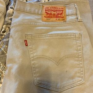 Levis 513 beige